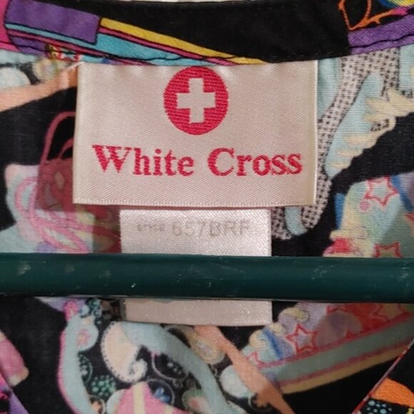 White Cross pediatric nurse scrubs top uniform shirt sleeve Medium sneak… - Picture 3 of 7